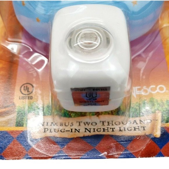 Vintage Harry Potter Nimbus 2000 Enesco Night Light Wall Auto Sensor 889237 New - Picture 3 of 6